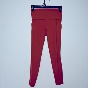 Salutation Stash Pocket II 7/8 Rustic Orange Leggings